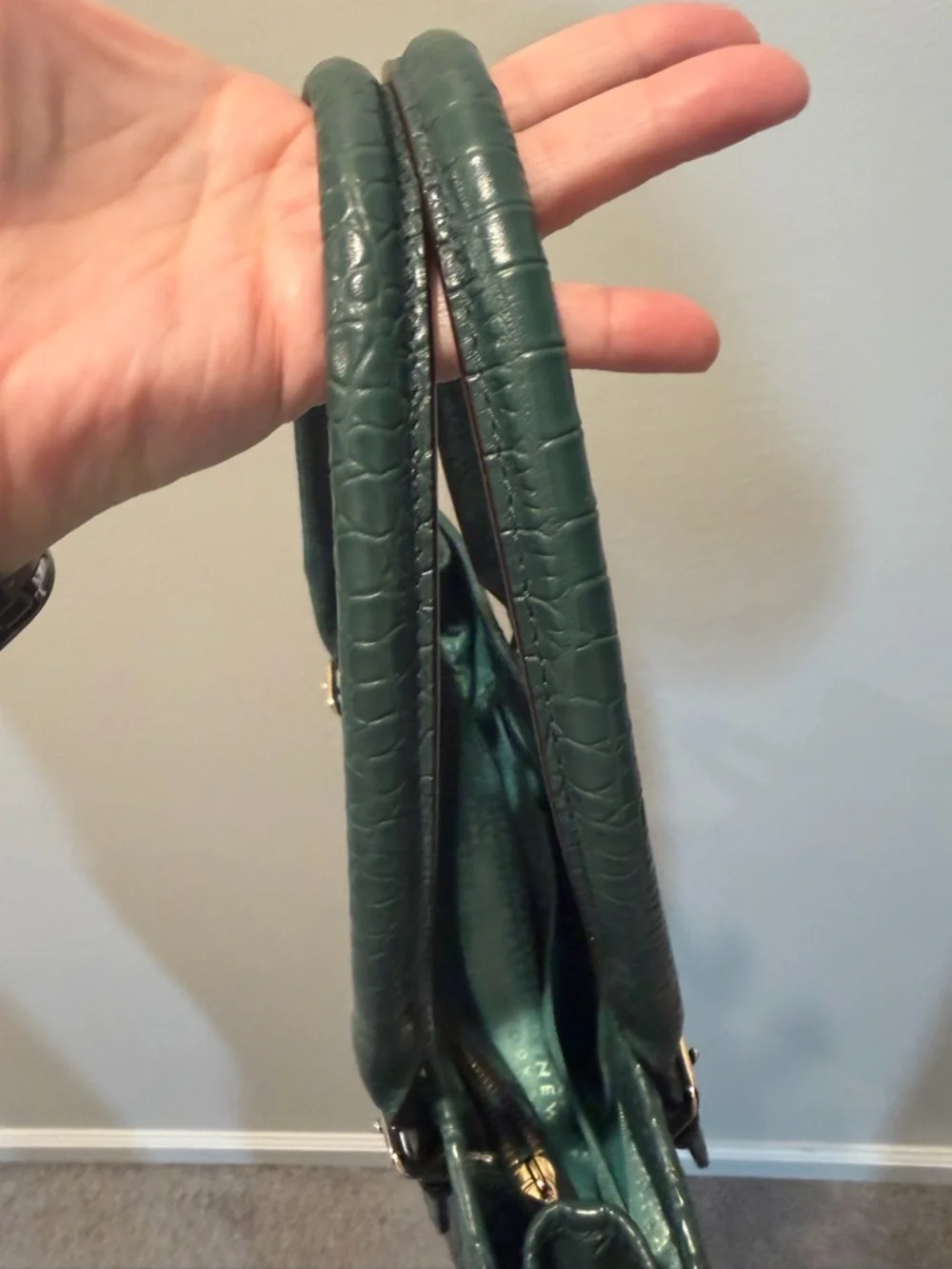 kate spade Green Croc-Embossed Tote with Gold Hardware - Picture 5 of 9